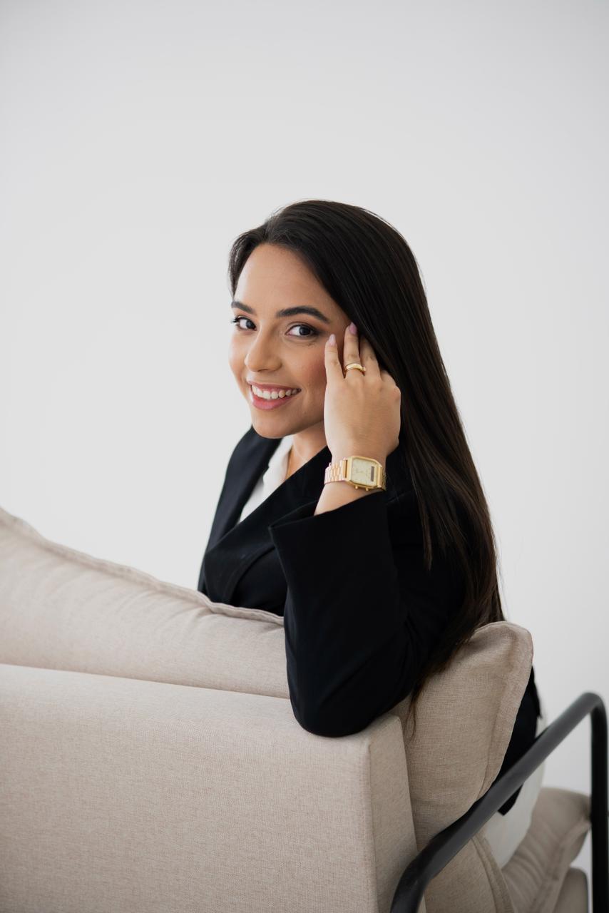 Rachel Vial, Nail Designer